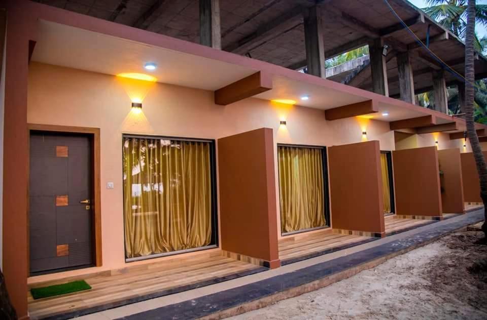 Sunlight Beach Resort Bhogwe Eksteriør bilde